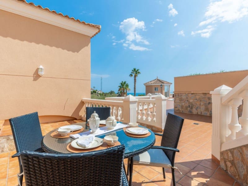 5 soveværelse Villa til salg i El Campello med garage - € 1.900.000 (Ref: 8594758)