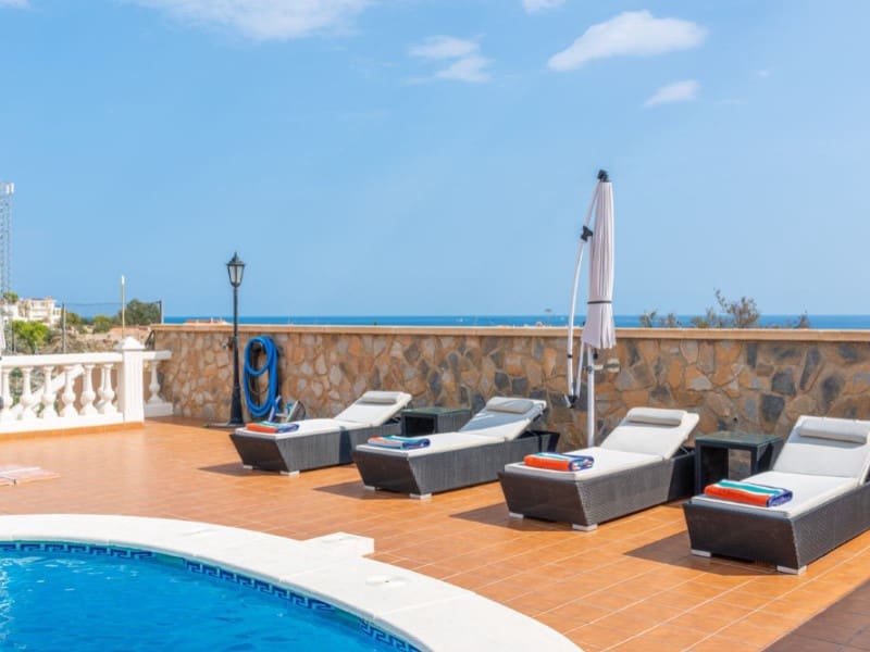 5 soveværelse Villa til salg i El Campello med garage - € 1.900.000 (Ref: 8594758)