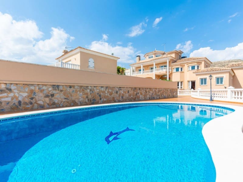 5 soveværelse Villa til salg i El Campello med garage - € 1.900.000 (Ref: 8594758)