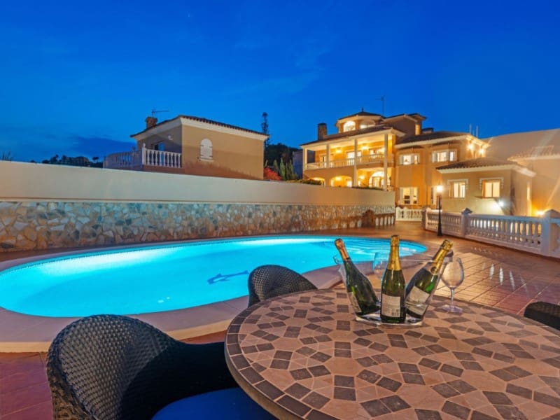 5 soveværelse Villa til salg i El Campello med garage - € 1.900.000 (Ref: 8594758)