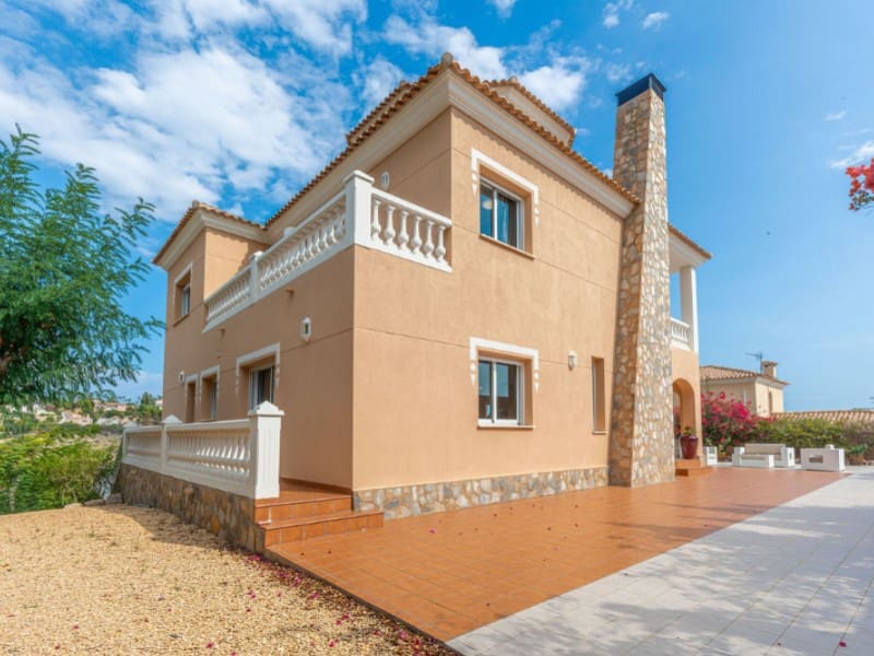 5 soveværelse Villa til salg i El Campello med garage - € 1.900.000 (Ref: 8594758)