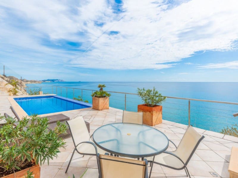 4 soverom Villa til salgs i El Campello med svømmebasseng garasje - € 1 135 000 (Ref: 8599044)