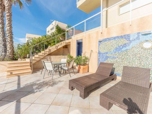 4 soverom Villa til salgs i Venta Lanuza, El Campello med svømmebasseng garasje - € 1 135 000 (Ref: 8599044)