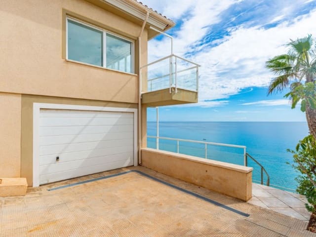 4 soverom Villa til salgs i Venta Lanuza, El Campello med svømmebasseng garasje - € 1 135 000 (Ref: 8599044)