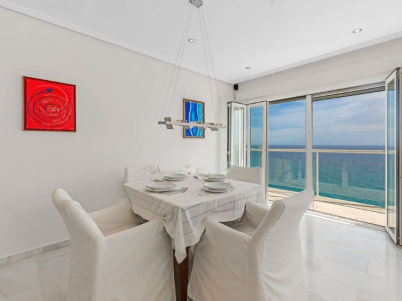 4 soverom Villa til salgs i El Campello med svømmebasseng garasje - € 1 135 000 (Ref: 8599044)