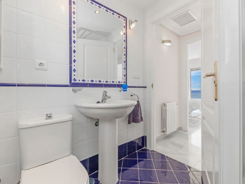 4 soverom Villa til salgs i El Campello med svømmebasseng garasje - € 1 135 000 (Ref: 8599044)