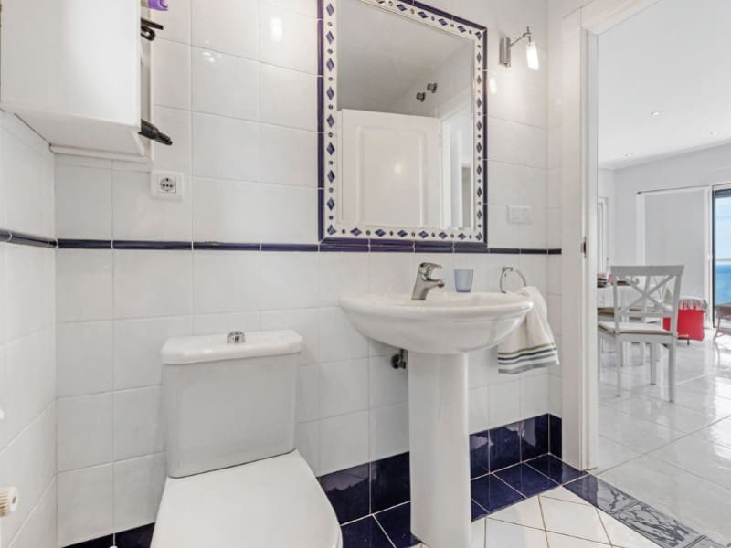 4 soverom Villa til salgs i El Campello med svømmebasseng garasje - € 1 135 000 (Ref: 8599044)