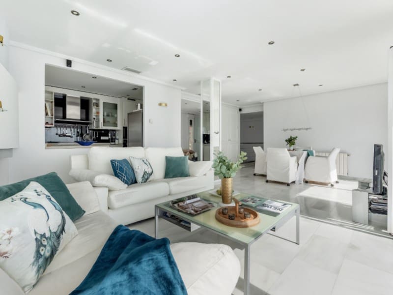 4 soverom Villa til salgs i El Campello med svømmebasseng garasje - € 1 135 000 (Ref: 8599044)