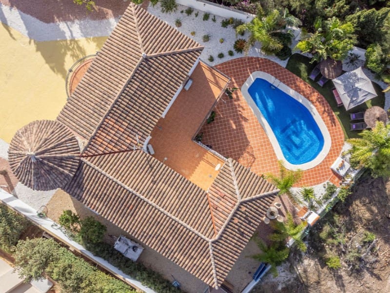 6 sypialnia Willa na sprzedaż w Busot z basenem - 775 000 € (Ref: 8677459)