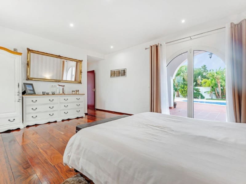 6 sypialnia Willa na sprzedaż w Busot z basenem - 775 000 € (Ref: 8677459)