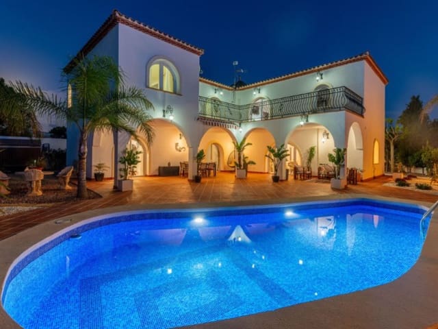 6 sypialnia Willa na sprzedaż w Busot z basenem - 775 000 € (Ref: 8677459)