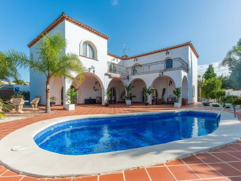 6 sypialnia Willa na sprzedaż w Busot z basenem - 775 000 € (Ref: 8677459)