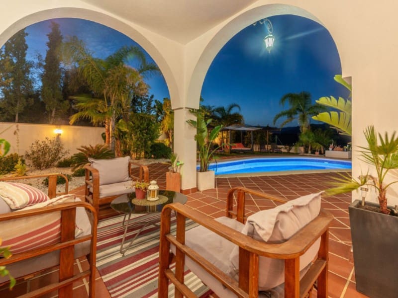 6 sypialnia Willa na sprzedaż w Busot z basenem - 775 000 € (Ref: 8677459)