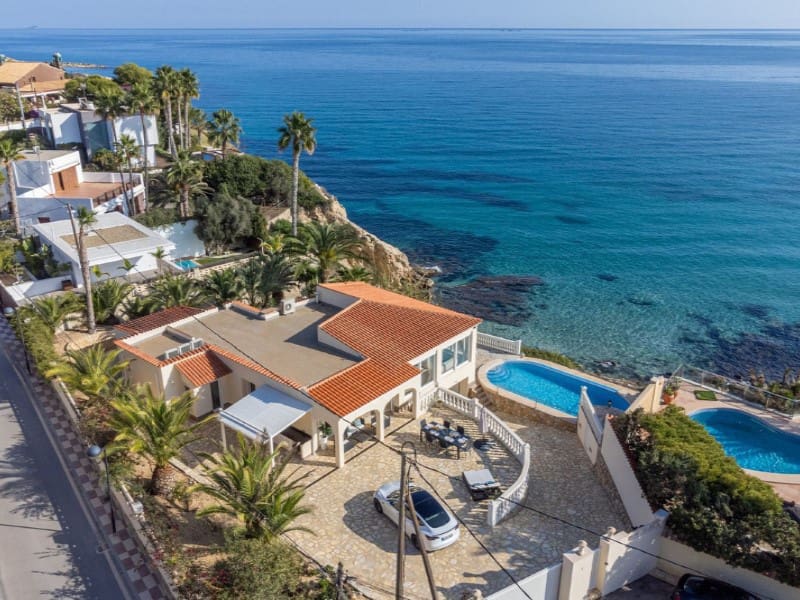 3 soveværelse Villa til salg i El Campello med swimmingpool garage - € 1.850.000 (Ref: 8701569)