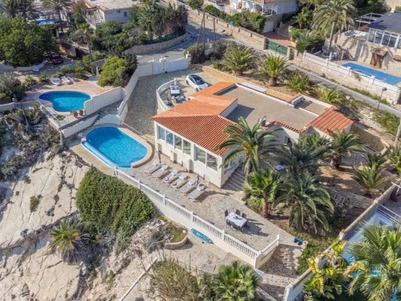 3 soveværelse Villa til salg i El Campello med swimmingpool garage - € 1.850.000 (Ref: 8701569)
