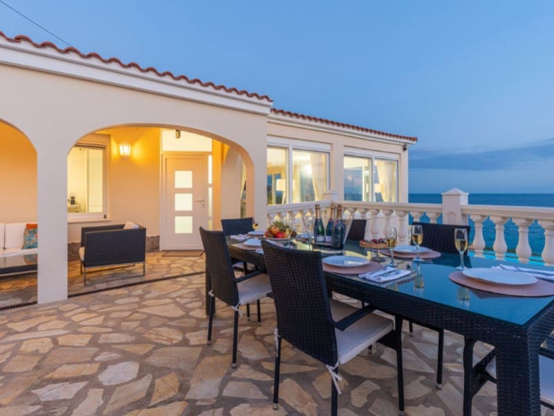 3 soveværelse Villa til salg i El Campello med swimmingpool garage - € 1.850.000 (Ref: 8701569)