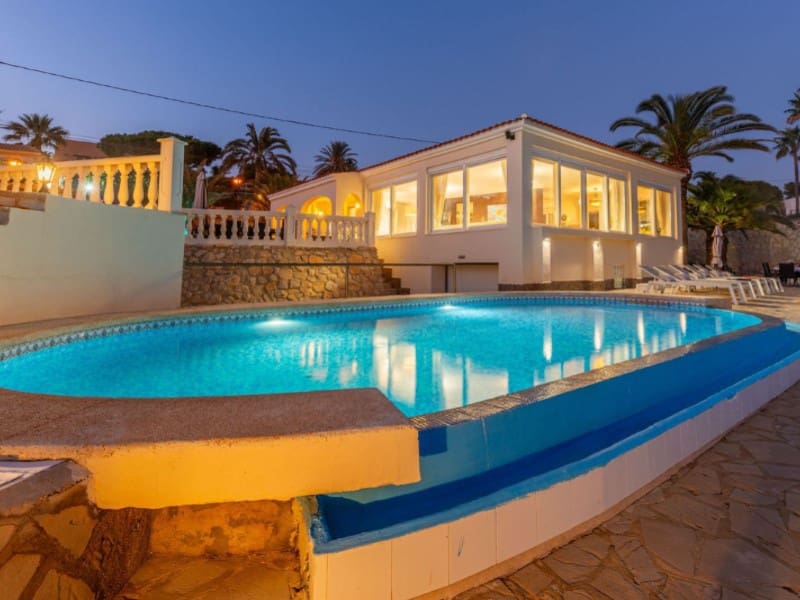 3 soveværelse Villa til salg i El Campello med swimmingpool garage - € 1.850.000 (Ref: 8701569)