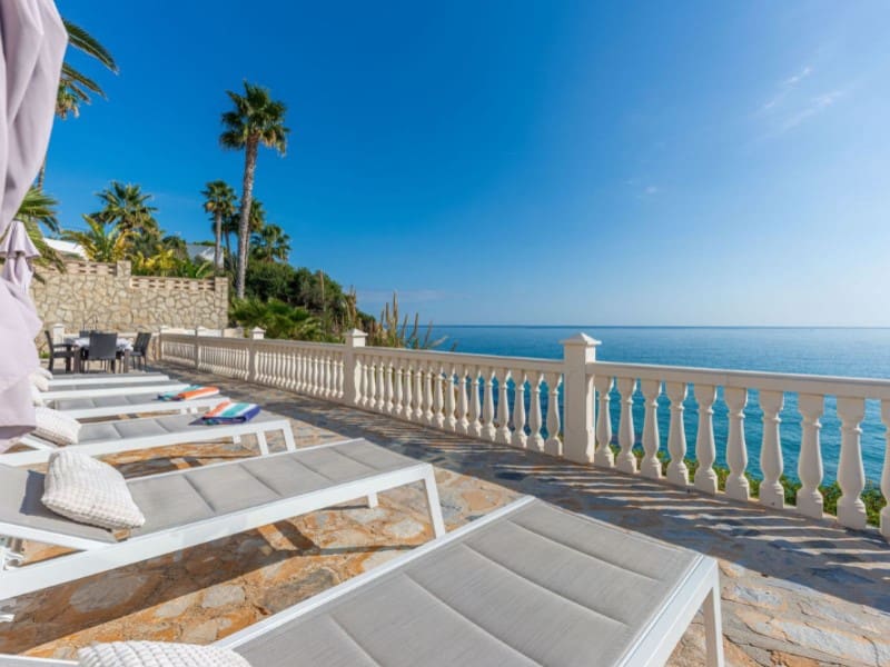 3 soveværelse Villa til salg i El Campello med swimmingpool garage - € 1.850.000 (Ref: 8701569)