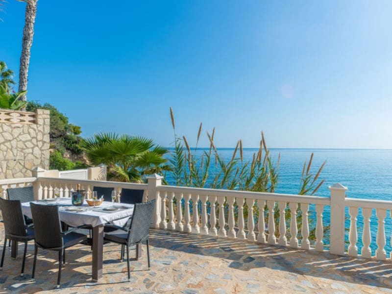 3 soveværelse Villa til salg i El Campello med swimmingpool garage - € 1.850.000 (Ref: 8701569)