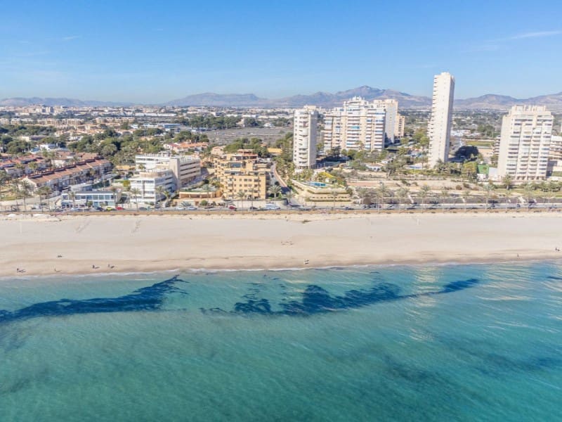 3 soveværelse Penthouse til salg i Playa de Muchavista med garage - € 998.000 (Ref: 8836222)