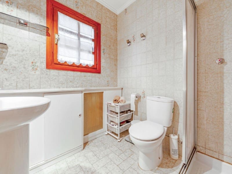 5 soverom Villa til salgs i Santa Faz med svømmebasseng garasje - € 1 525 000 (Ref: 8904950)