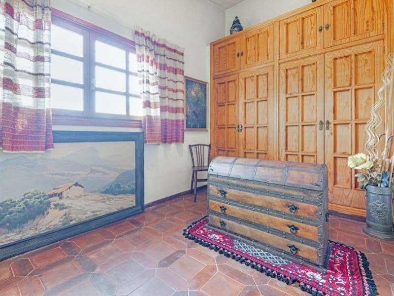 5 soverom Villa til salgs i Santa Faz med svømmebasseng garasje - € 1 525 000 (Ref: 8904950)