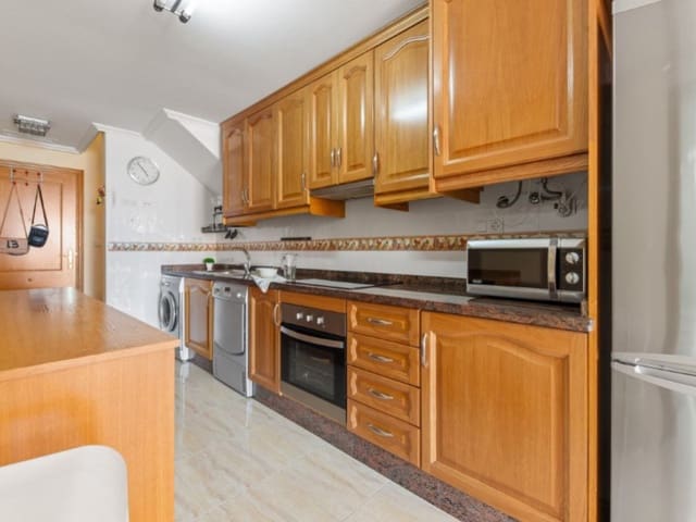 3 soverom Penthouse til salgs i El Campello med garasje - € 430 000 (Ref: 8920996)