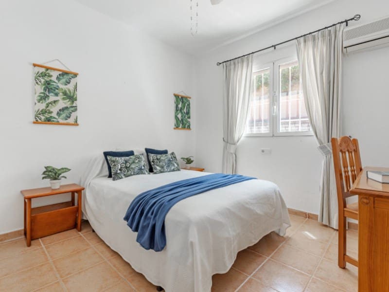 4 chambre Villa/Maison à vendre à El Campello avec garage - 549 000 € (Ref: 8983883)