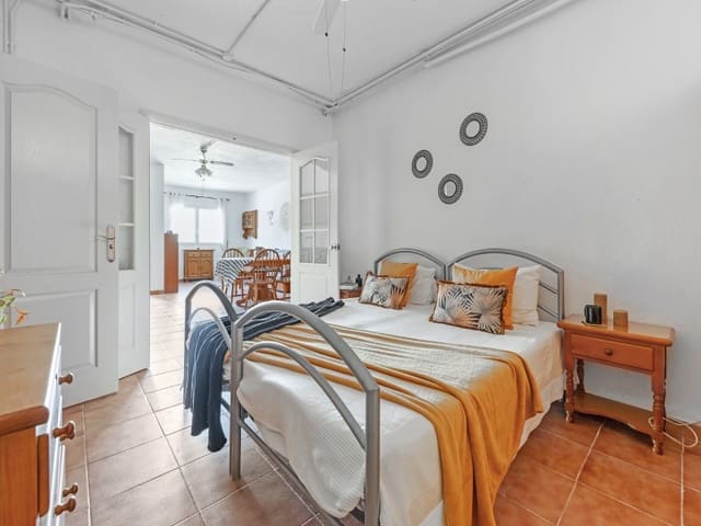 4 chambre Villa/Maison à vendre à El Campello avec garage - 549 000 € (Ref: 8983883)