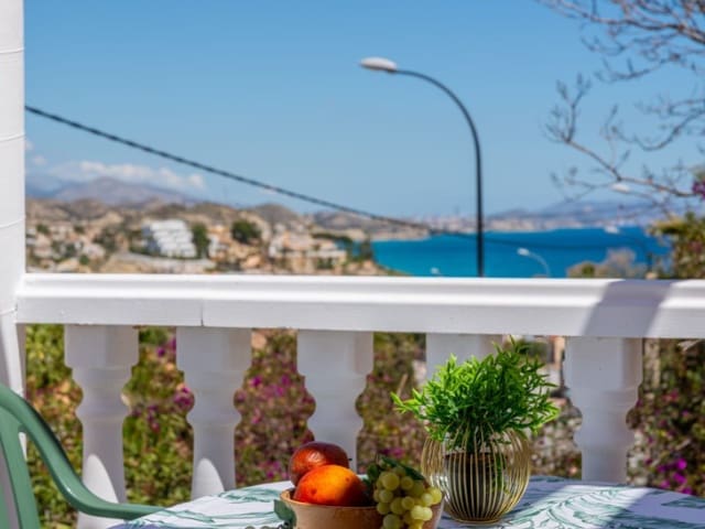 4 chambre Villa/Maison à vendre à El Campello avec garage - 549 000 € (Ref: 8983883)