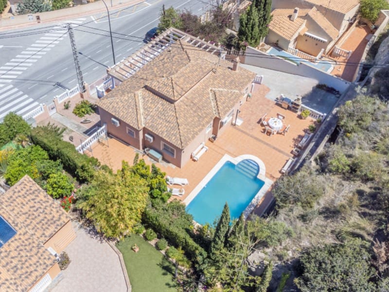 4 chambre Villa/Maison à vendre à El Campello avec garage - 549 000 € (Ref: 8983883)