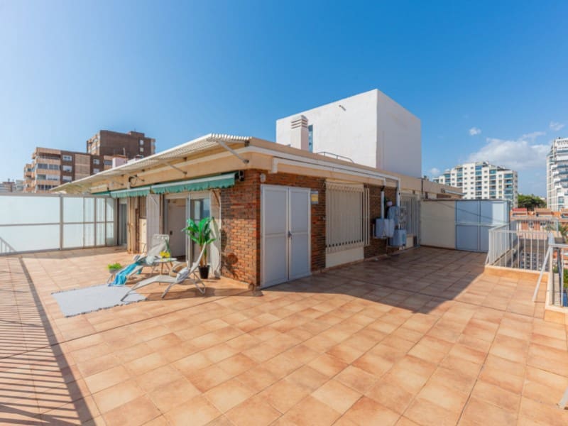 2 soveværelse Penthouse til salg i El Campello - € 510.000 (Ref: 9041928)