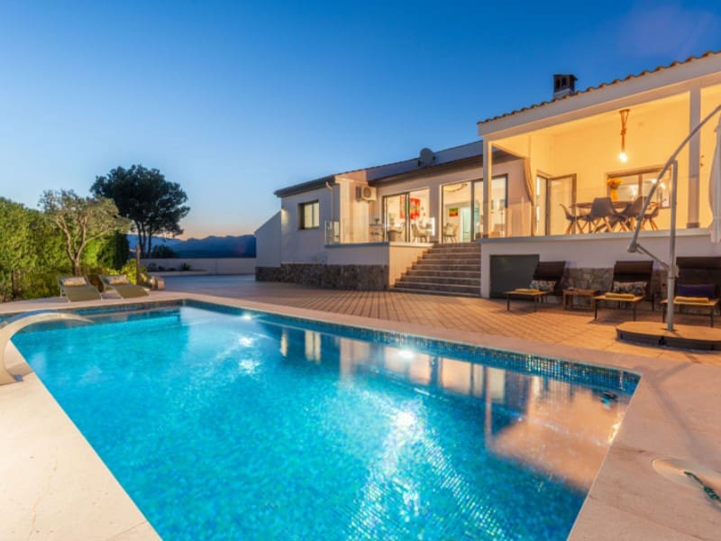 4 soveværelse Villa til salg i Busot med swimmingpool garage - € 689.000 (Ref: 9051456)