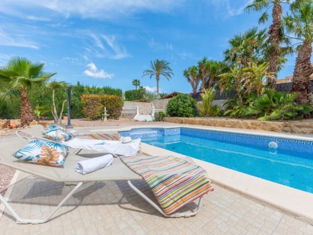 5 chambre Villa/Maison à vendre à Muchamiel / Mutxamel avec piscine garage - 529 000 € (Ref: 9051457)