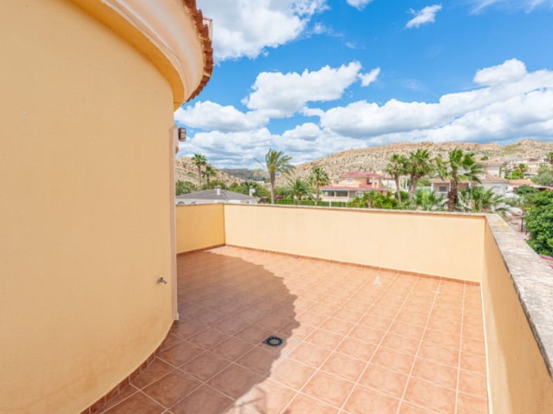 5 chambre Villa/Maison à vendre à Muchamiel / Mutxamel avec piscine garage - 529 000 € (Ref: 9051457)