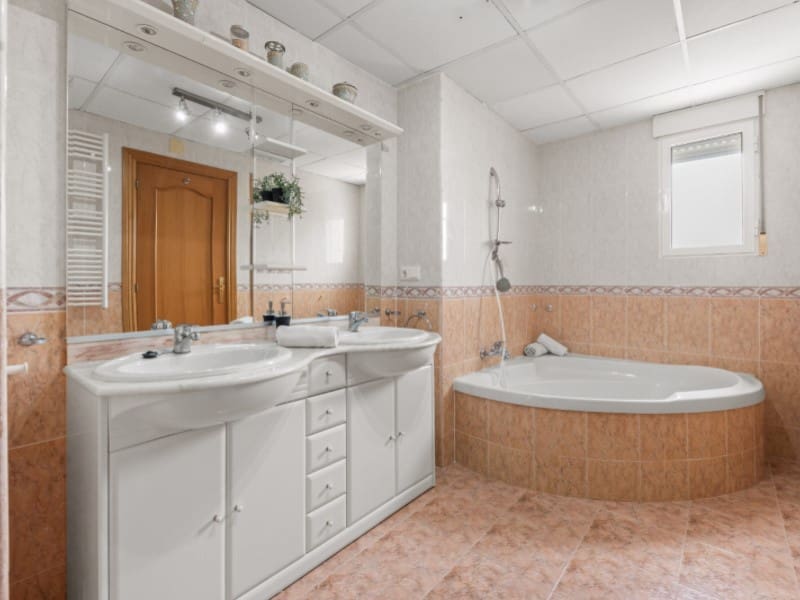 5 chambre Villa/Maison à vendre à Muchamiel / Mutxamel avec piscine garage - 529 000 € (Ref: 9051457)