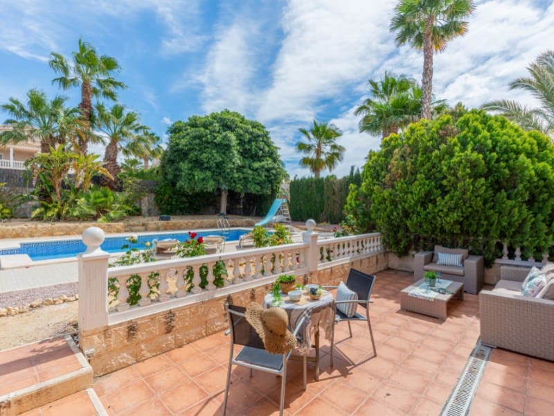 5 chambre Villa/Maison à vendre à Muchamiel / Mutxamel avec piscine garage - 529 000 € (Ref: 9051457)