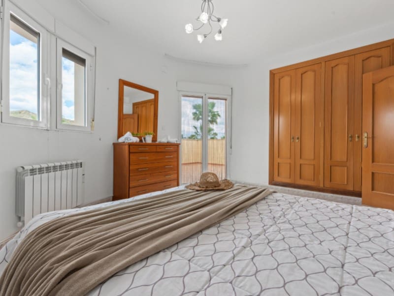 5 chambre Villa/Maison à vendre à Muchamiel / Mutxamel avec piscine garage - 529 000 € (Ref: 9051457)