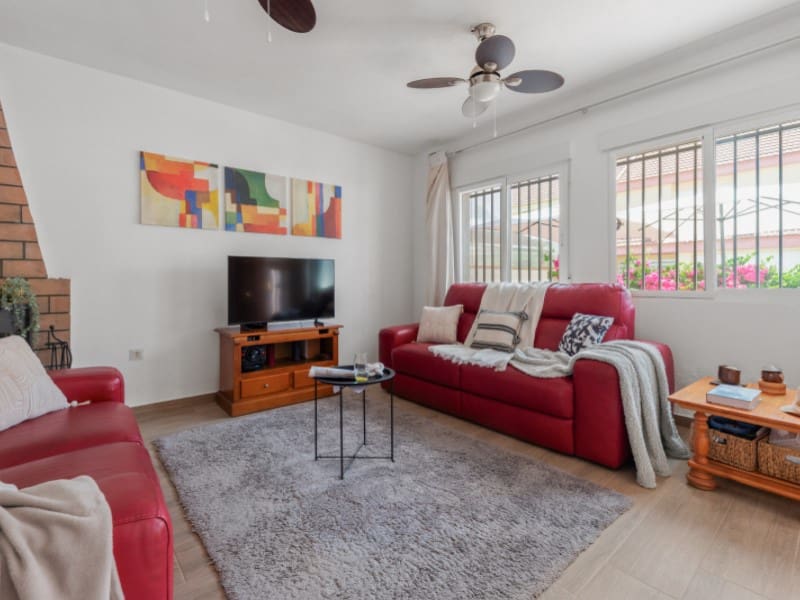 4 soveværelse Byhus til salg i El Campello med garage - € 289.000 (Ref: 9110666)