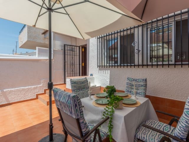 4 bedroom Townhouse for sale in El Campello with garage - € 289,000 (Ref: 9110666)