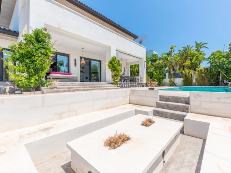 4 sypialnia Willa na sprzedaż w San Juan de Alicante / Sant Joan d'Alacant z basenem - 1 125 000 € (Ref: 9128582)