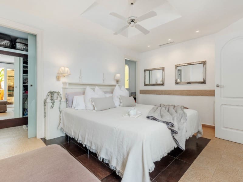 4 Zimmer Villa zu verkaufen in Altea mit Garage - 1.569.000 € (Ref: 9142908)