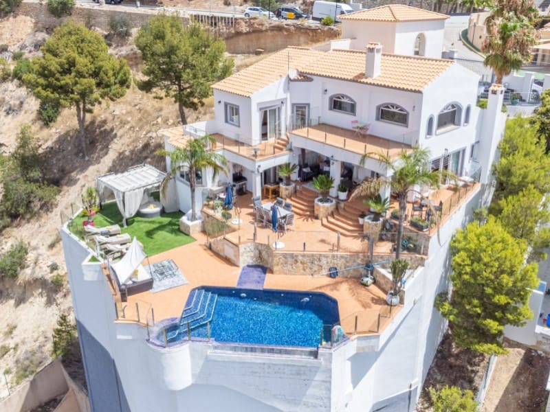 4 Zimmer Villa zu verkaufen in Altea mit Garage - 1.569.000 € (Ref: 9142908)