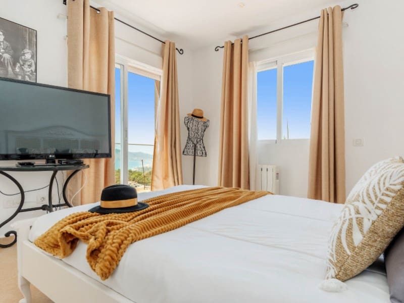 4 Zimmer Villa zu verkaufen in Altea mit Garage - 1.569.000 € (Ref: 9142908)