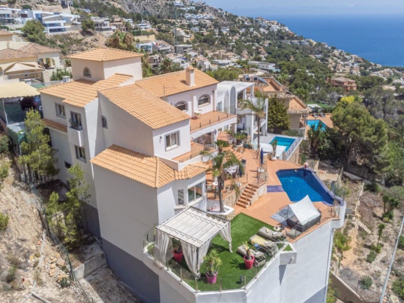 4 Zimmer Villa zu verkaufen in Altea mit Garage - 1.569.000 € (Ref: 9142908)