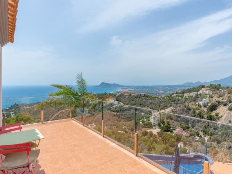 4 Zimmer Villa zu verkaufen in Altea mit Garage - 1.569.000 € (Ref: 9142908)