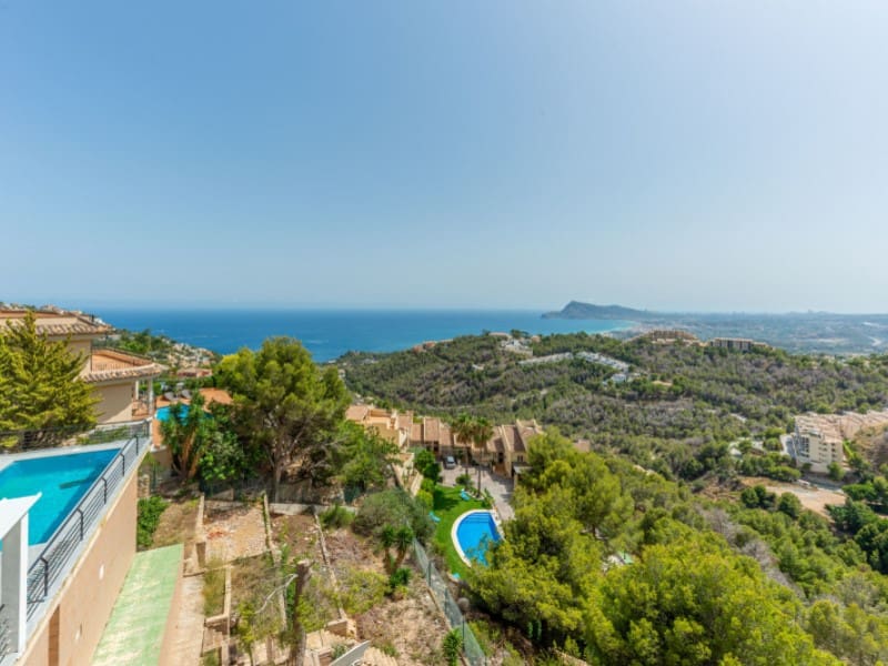 4 Zimmer Villa zu verkaufen in Altea mit Garage - 1.569.000 € (Ref: 9142908)