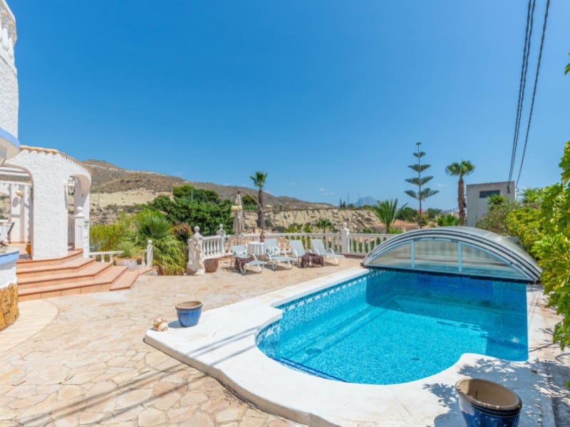 4 chambre Villa/Maison à vendre à El Campello avec garage - 559 000 € (Ref: 9183922)