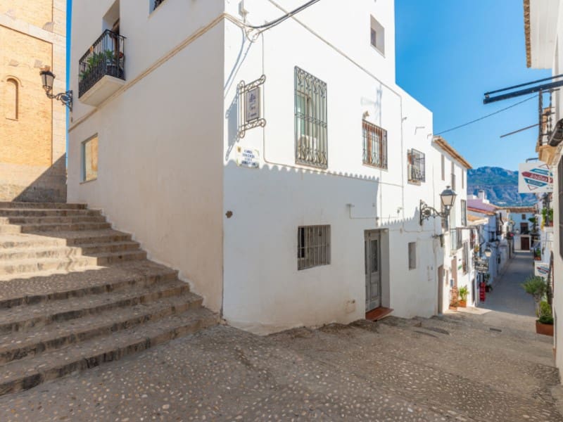 4 soverom Villa til salgs i Altea la Vella med svømmebasseng garasje - € 2 146 000 (Ref: 9199688)