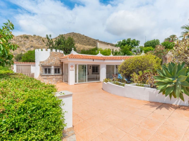 11 soveværelse Hotel til salg i San Vicente / Sant Vicent del Raspeig - € 1.500.000 (Ref: 9204839)